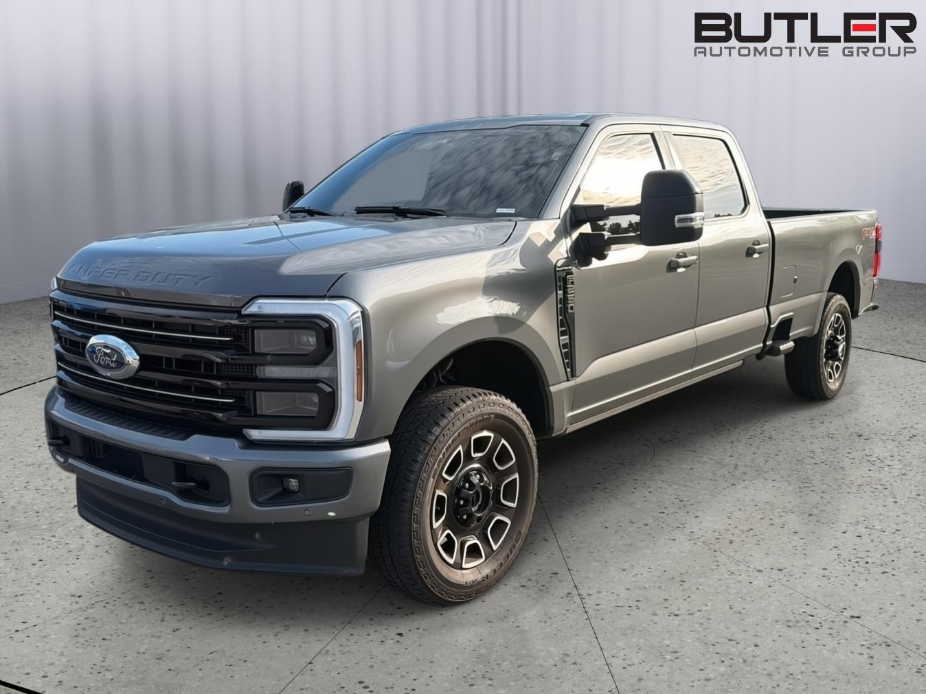 2025 Ford F-250 Super Duty Gris (Carbonized Gray) Camioneta Todo terreno Automática