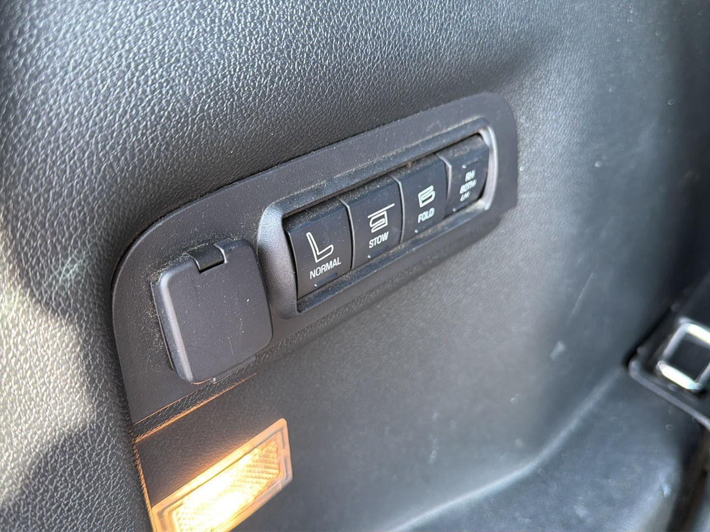 Used 2018 Ford Explorer SUV