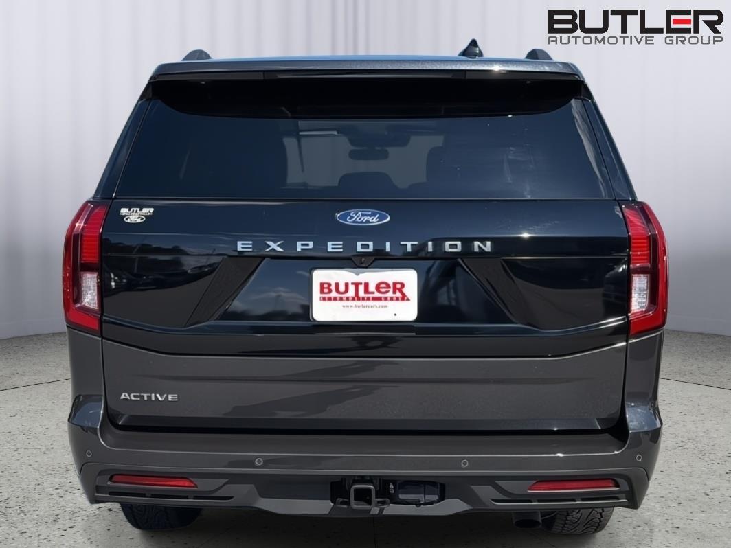 Used 2025 Ford Expedition SUV