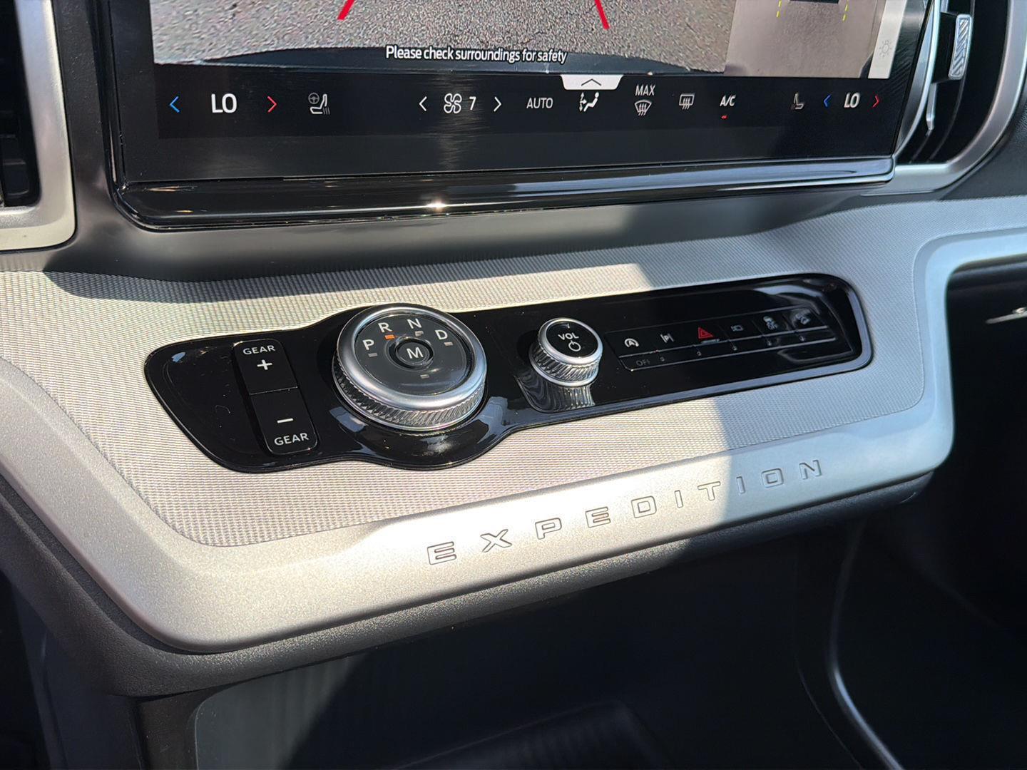 Used 2025 Ford Expedition SUV