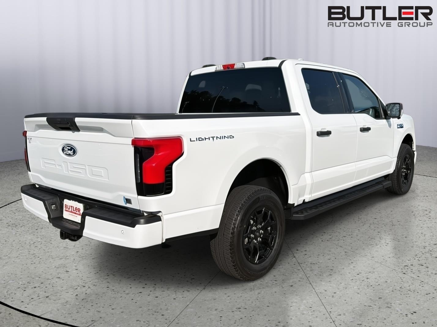 Used 2025 Ford F-150 Lightning Truck