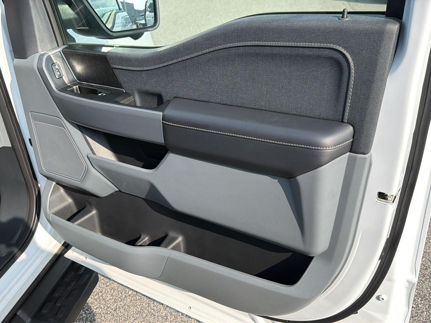 Used 2025 Ford F-150 Lightning Truck