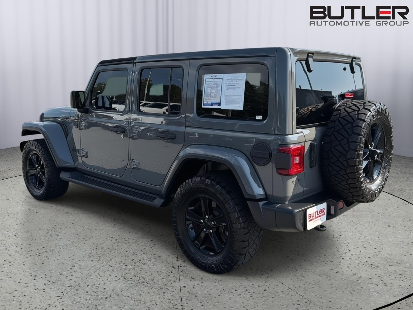 Used 2021 Jeep Wrangler SUV