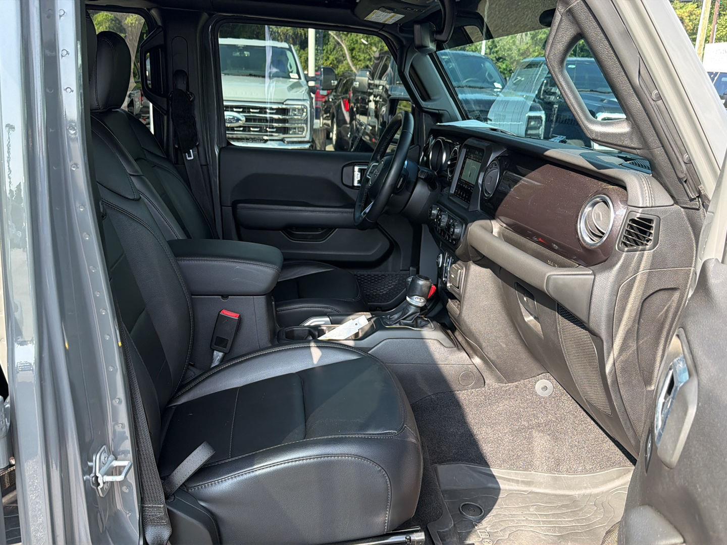 Used 2021 Jeep Wrangler SUV