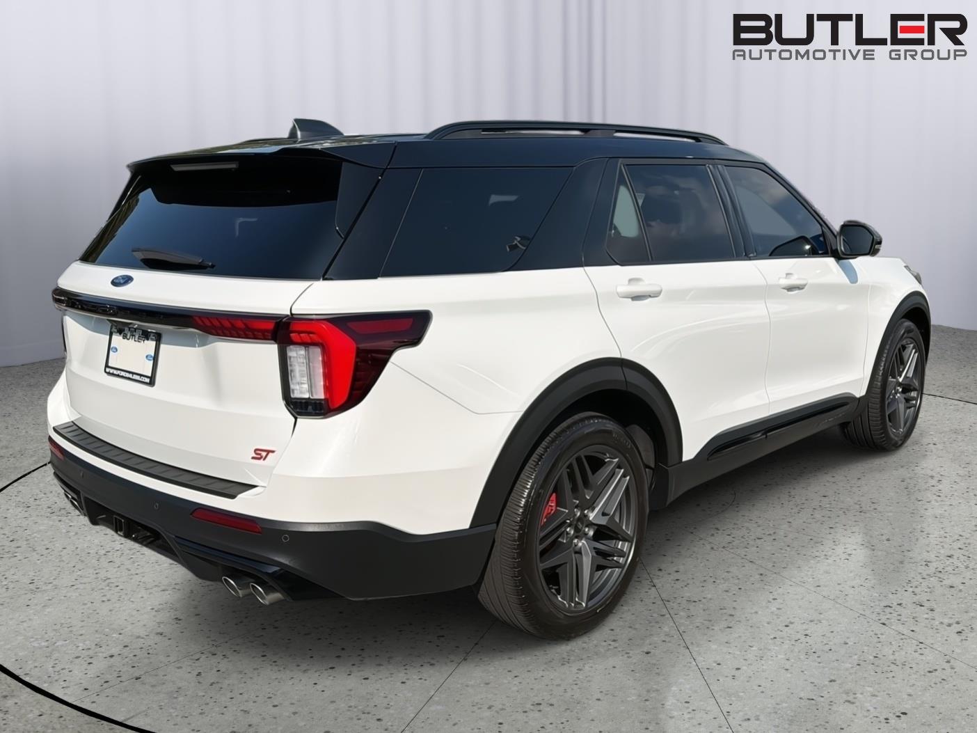 Used 2025 Ford Explorer SUV