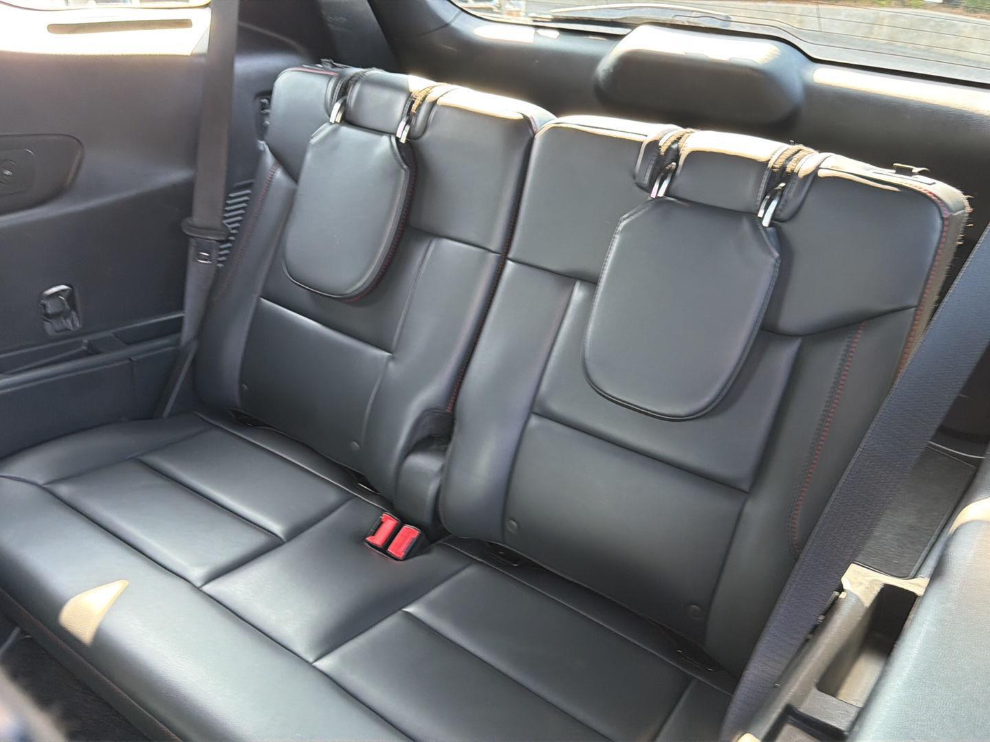 Used 2025 Ford Explorer SUV