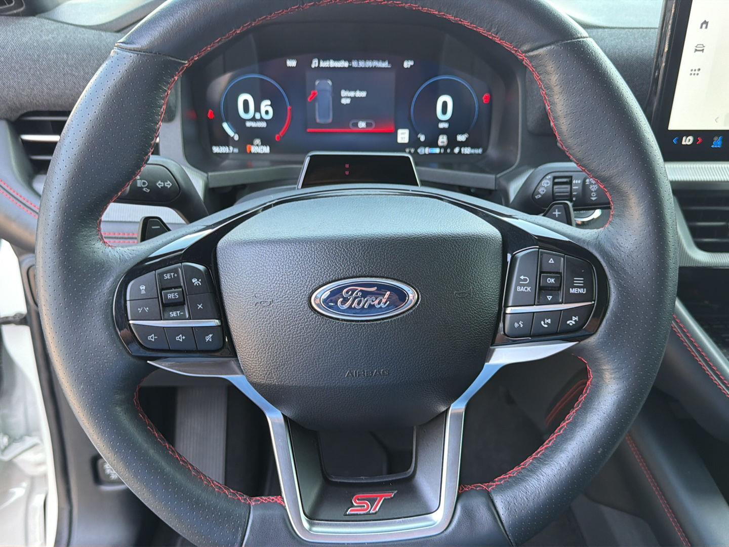 Used 2025 Ford Explorer SUV