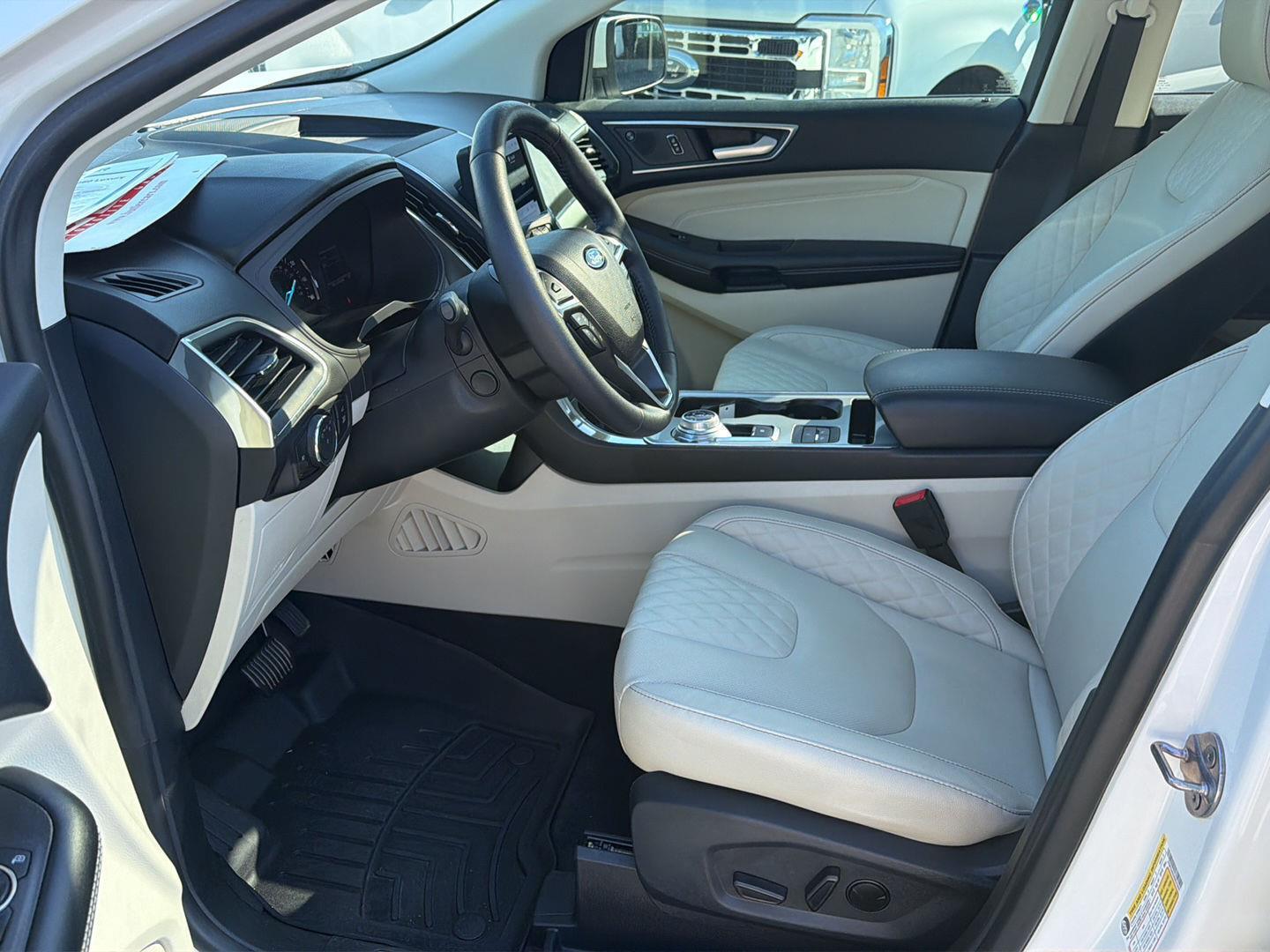 Used 2024 Ford Edge SUV