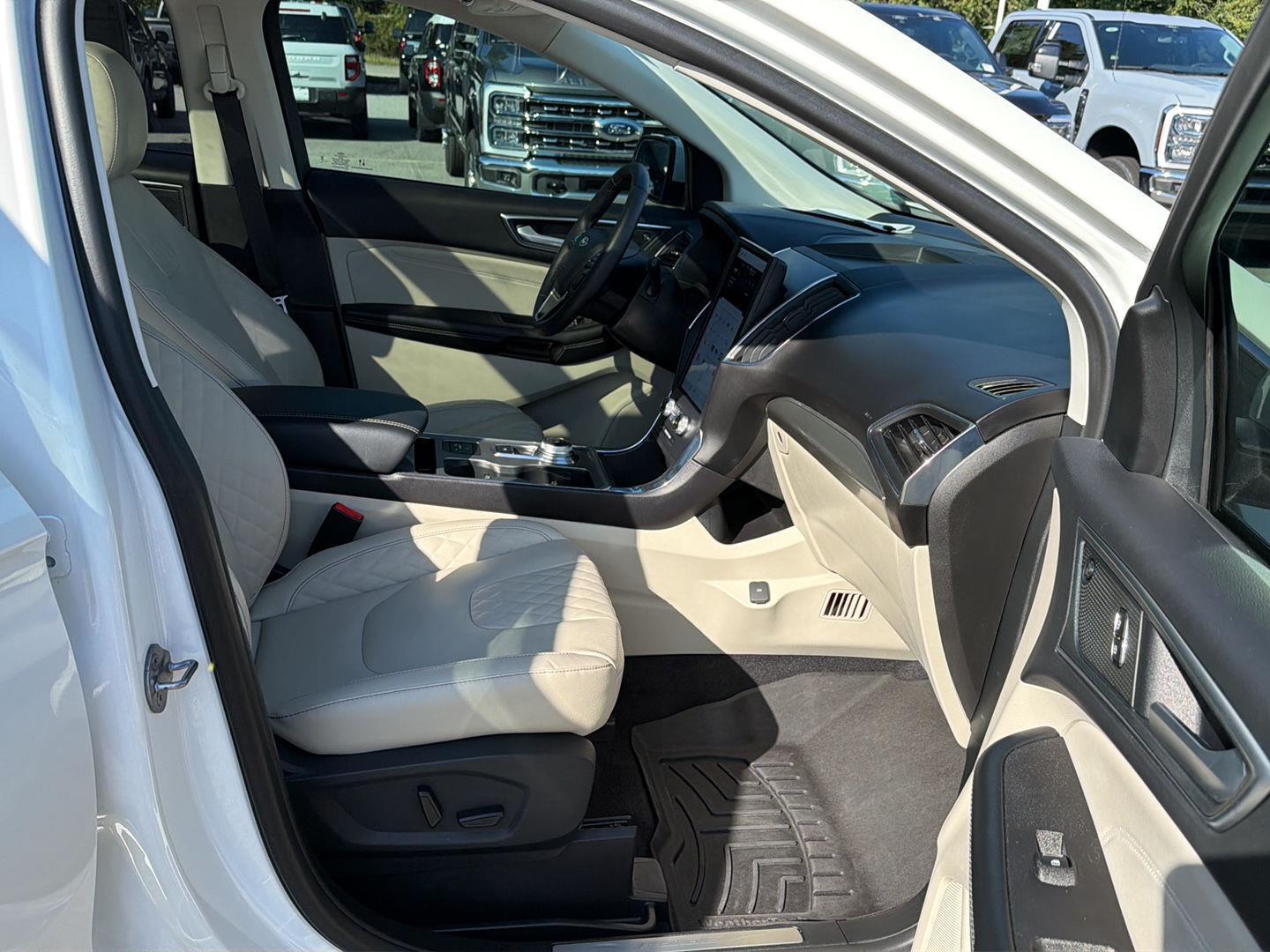 Used 2024 Ford Edge SUV
