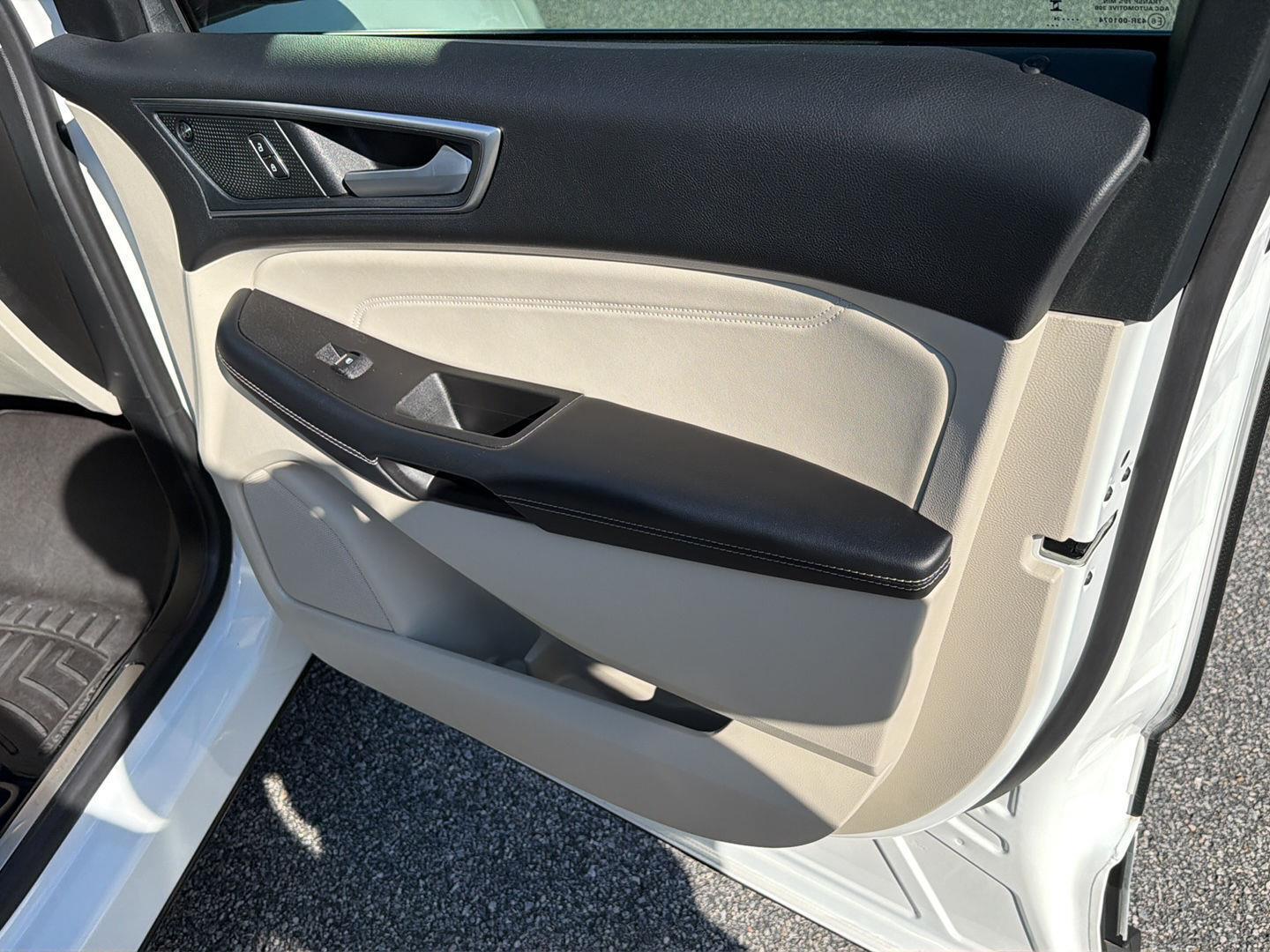 Used 2024 Ford Edge SUV
