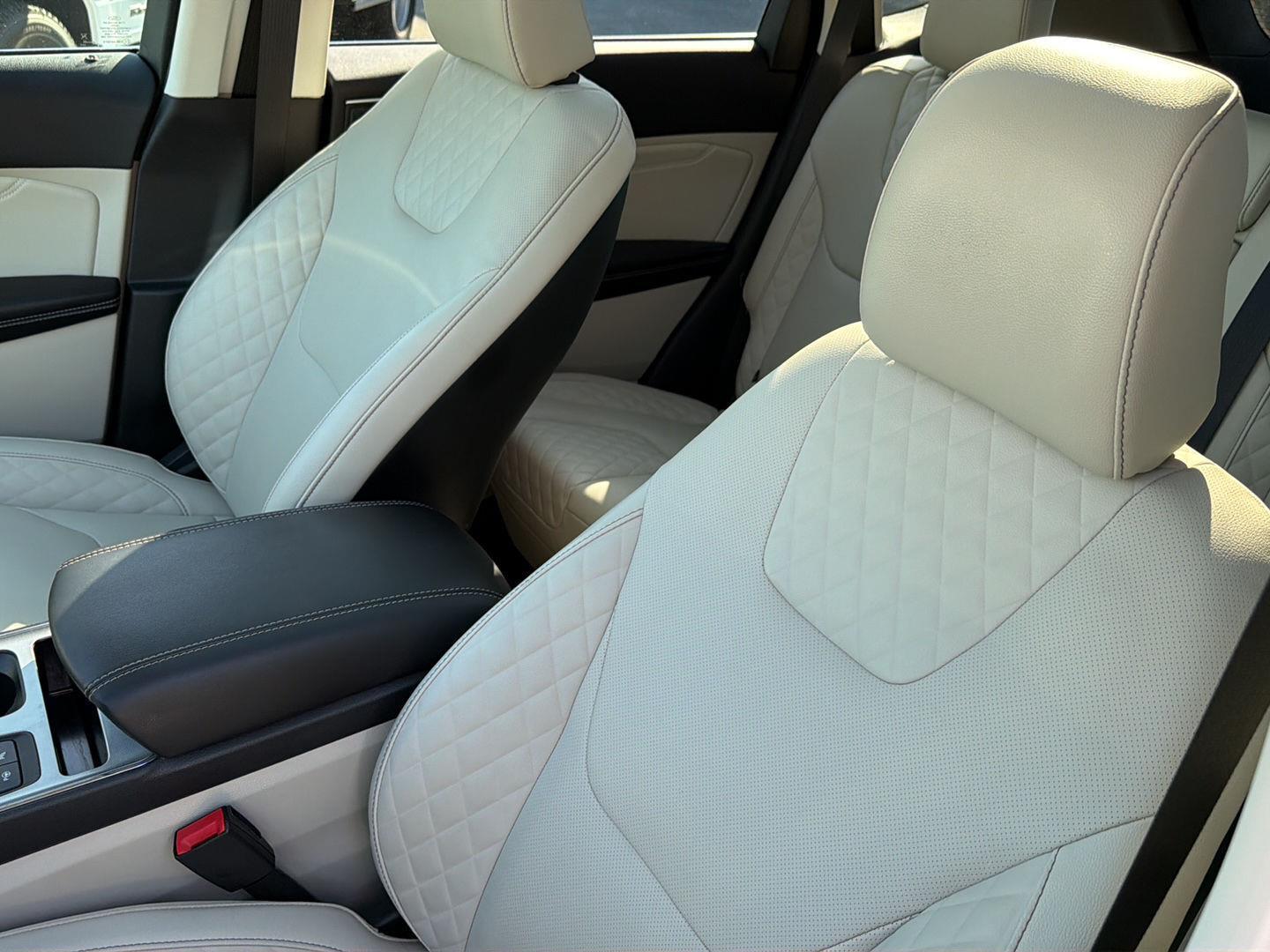 Used 2024 Ford Edge SUV