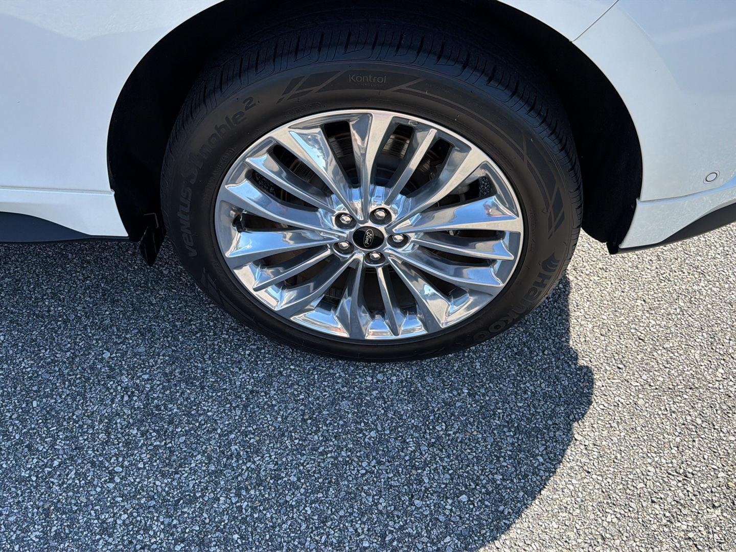 Used 2024 Ford Edge SUV