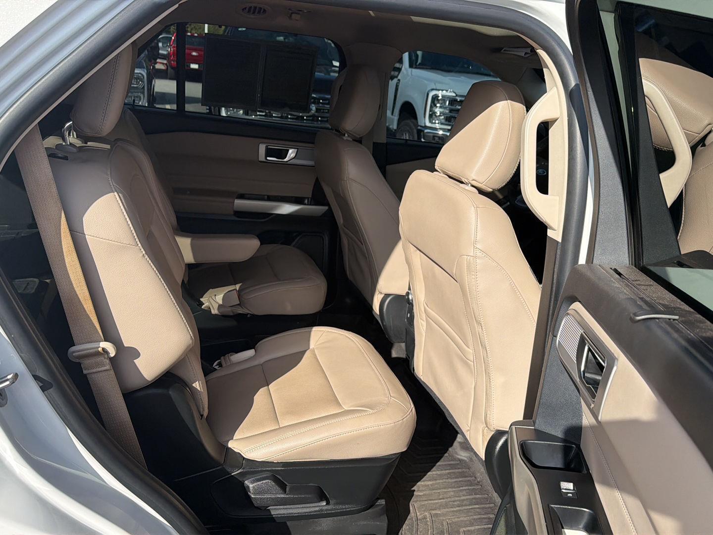 Used 2021 Ford Explorer SUV