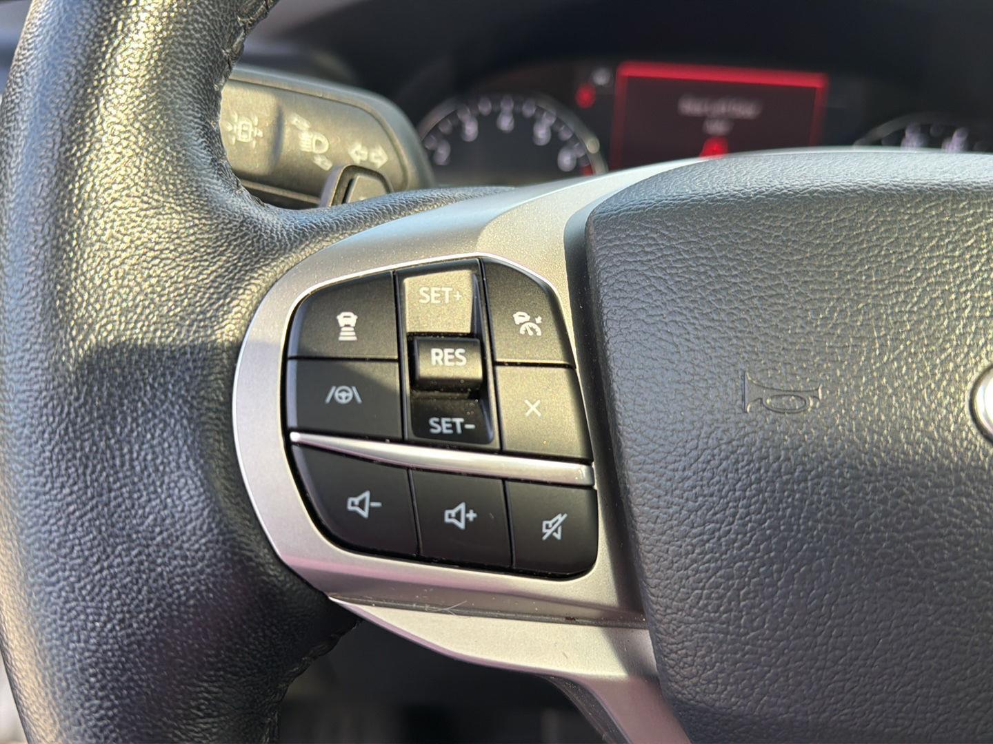 Used 2021 Ford Explorer SUV