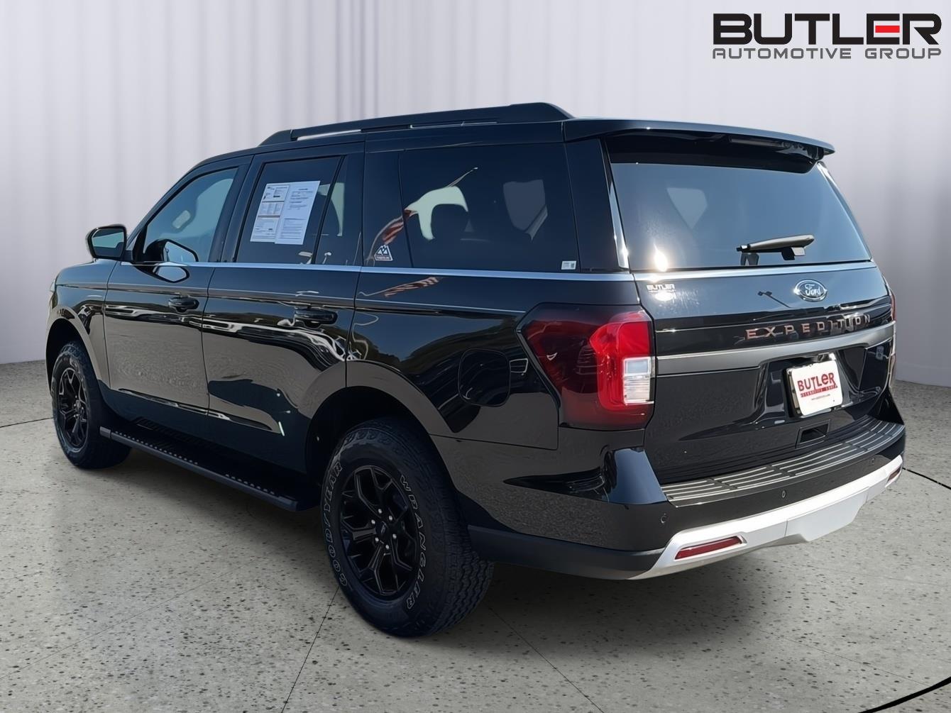 Used 2024 Ford Expedition SUV
