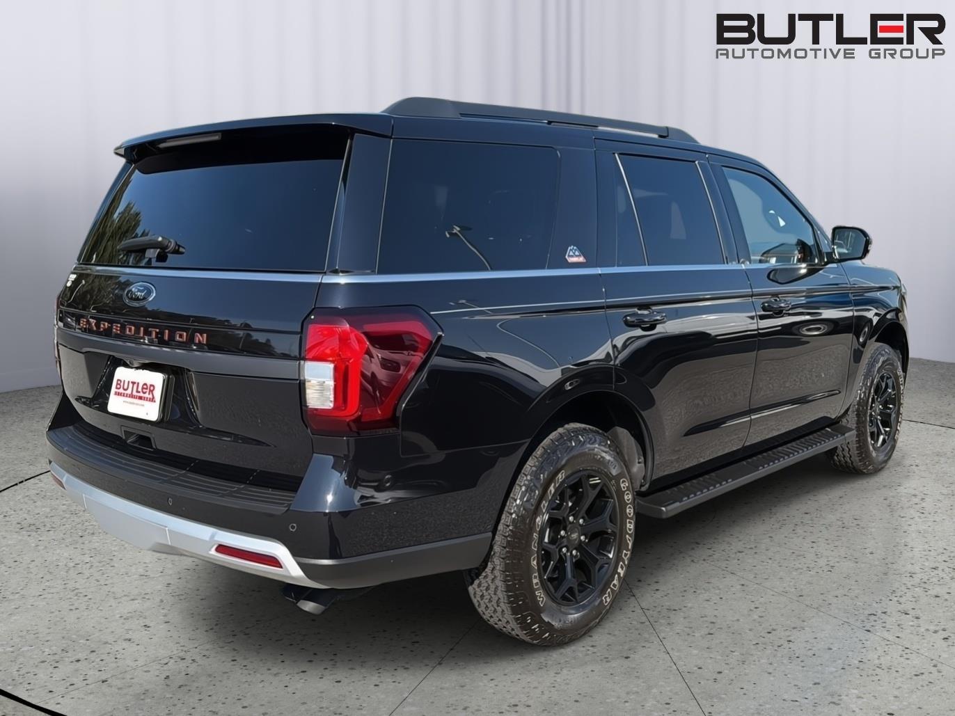 Used 2024 Ford Expedition SUV