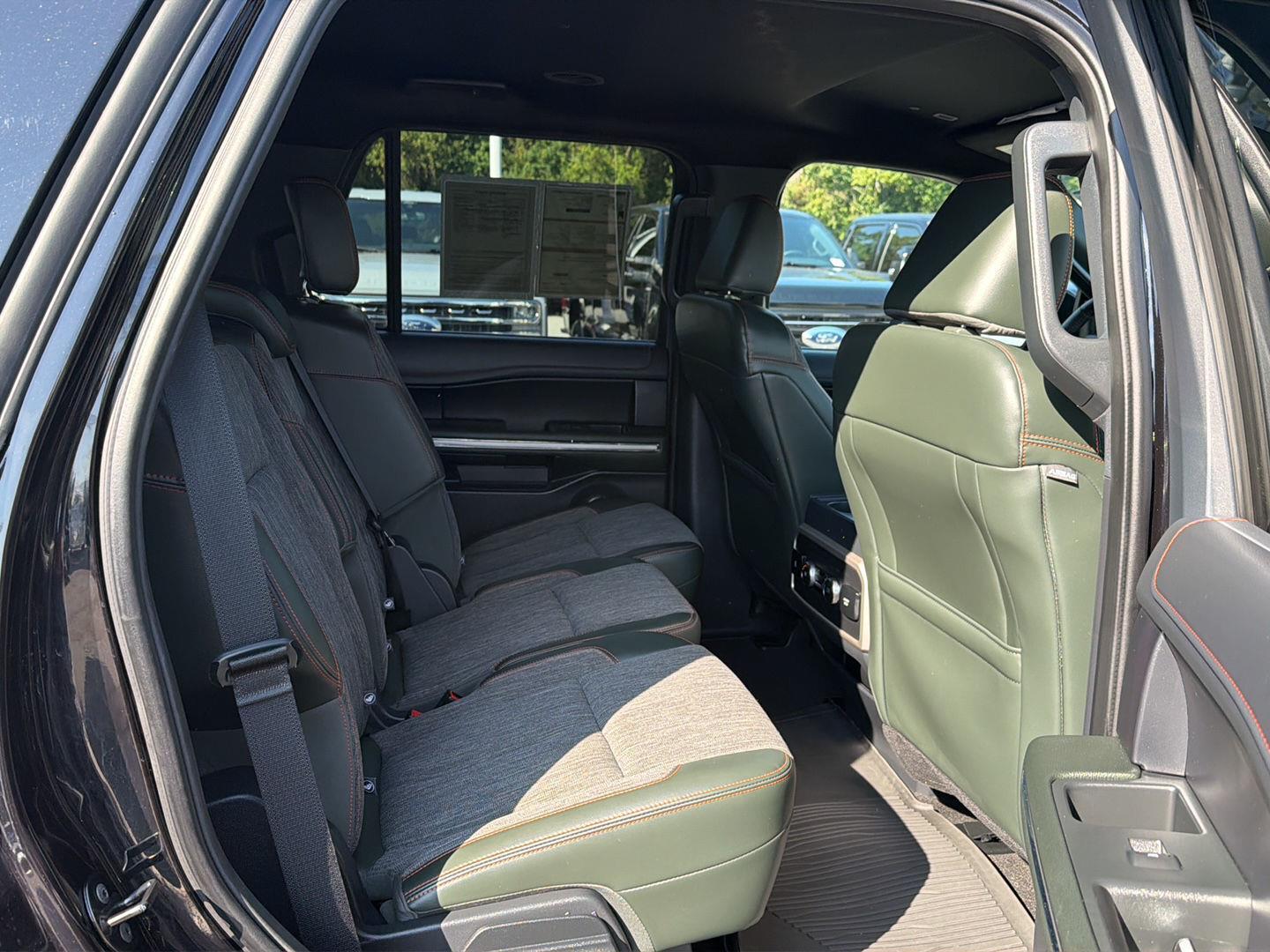 Used 2024 Ford Expedition SUV