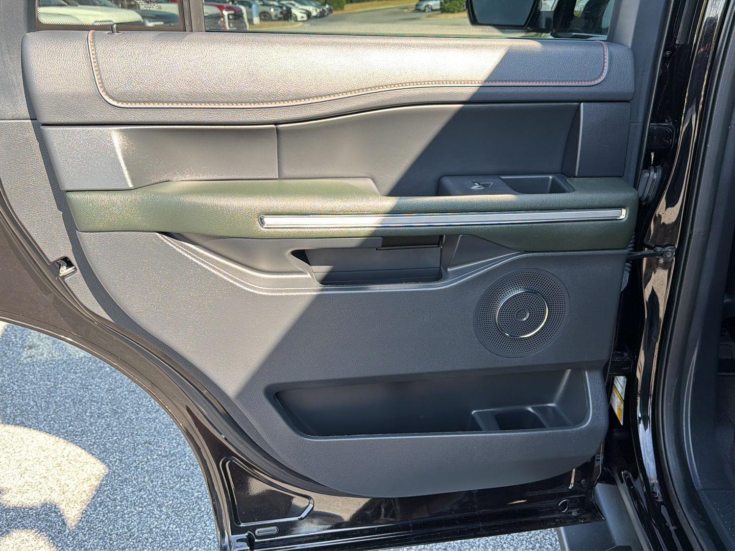 Used 2024 Ford Expedition SUV