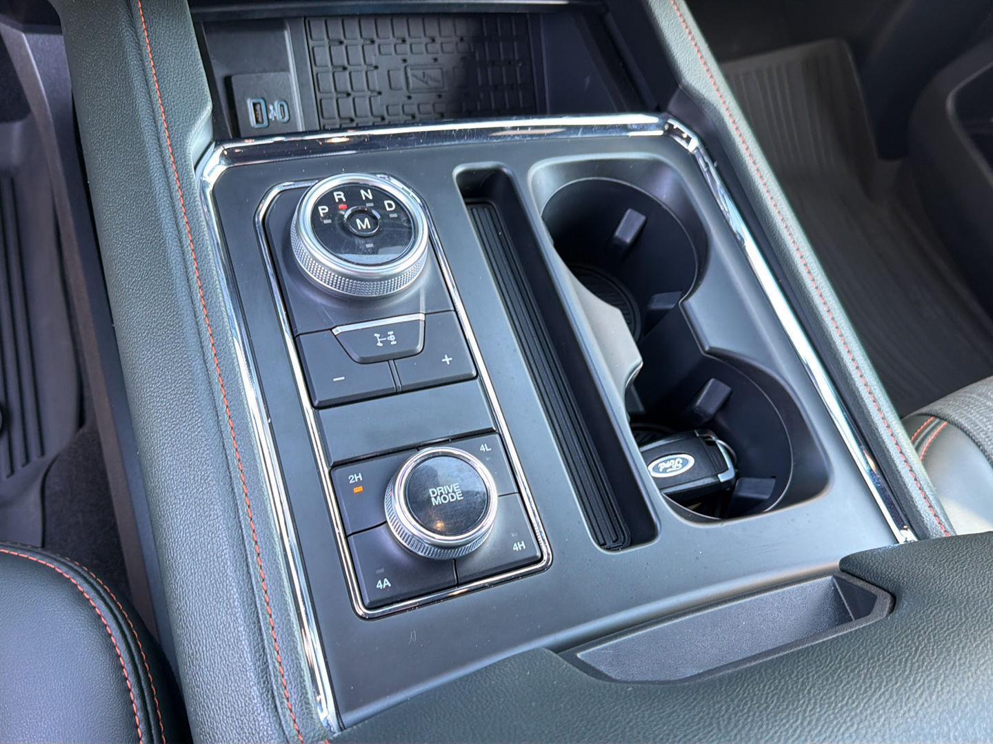 Used 2024 Ford Expedition SUV