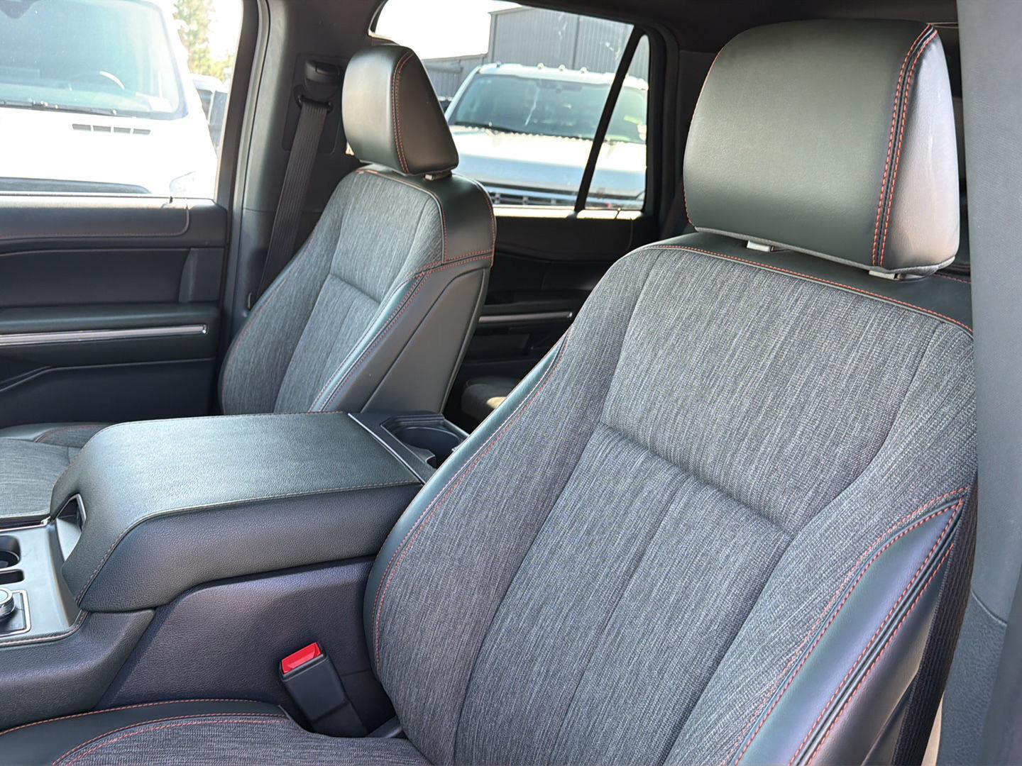 Used 2024 Ford Expedition SUV