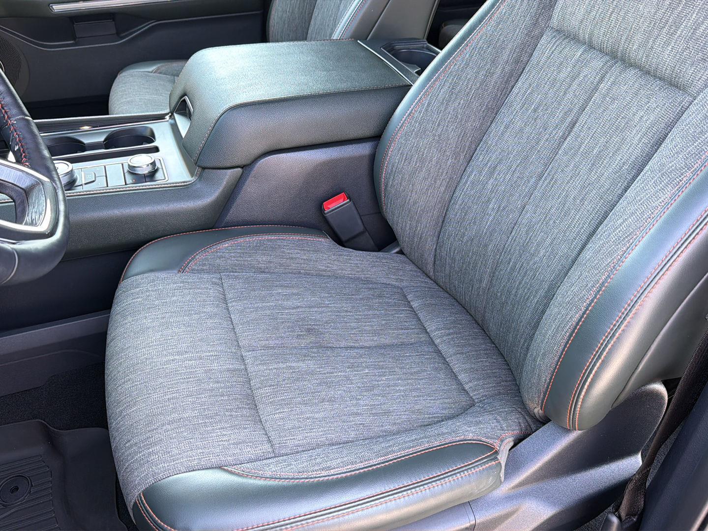 Used 2024 Ford Expedition SUV
