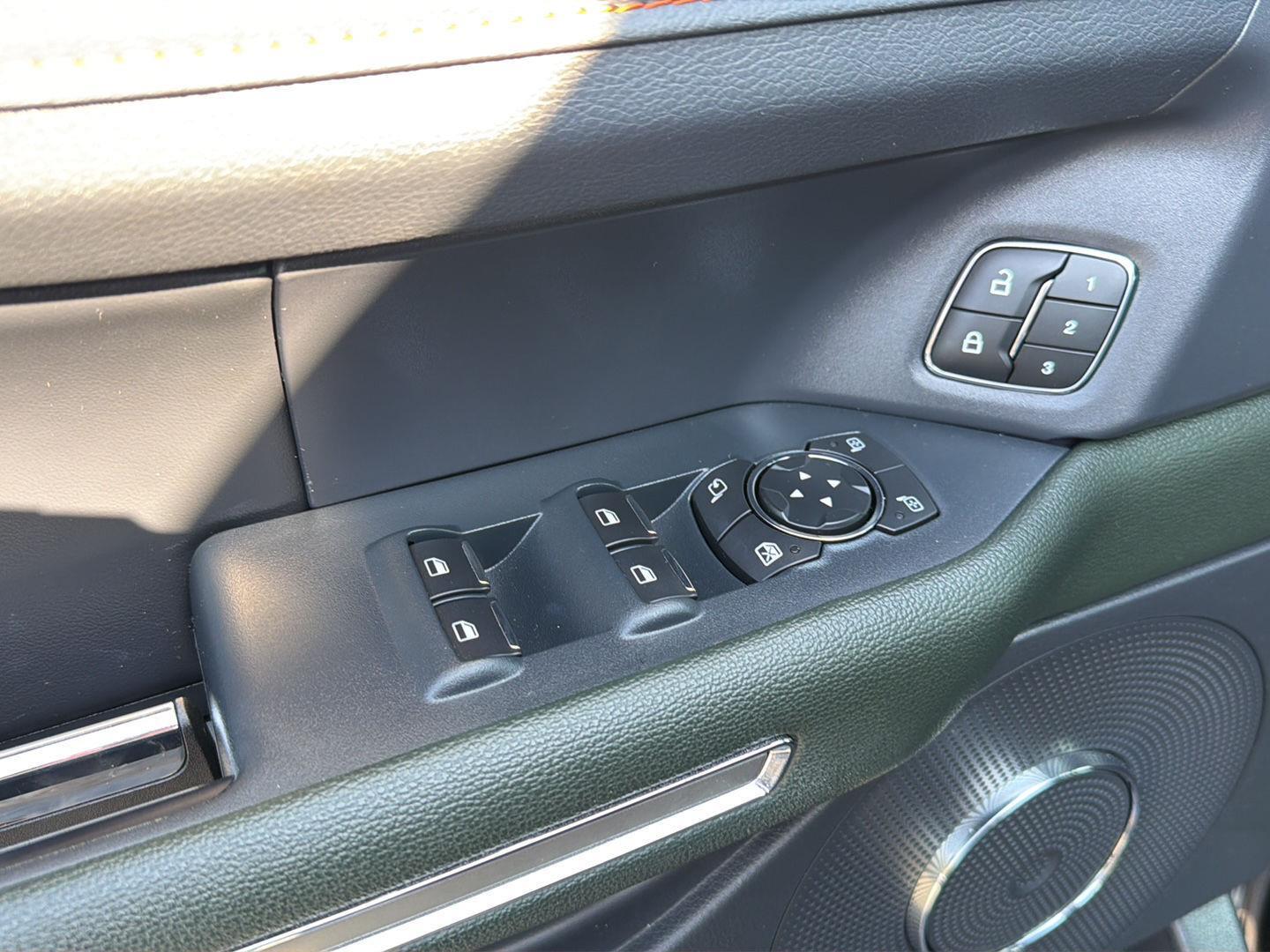 Used 2024 Ford Expedition SUV