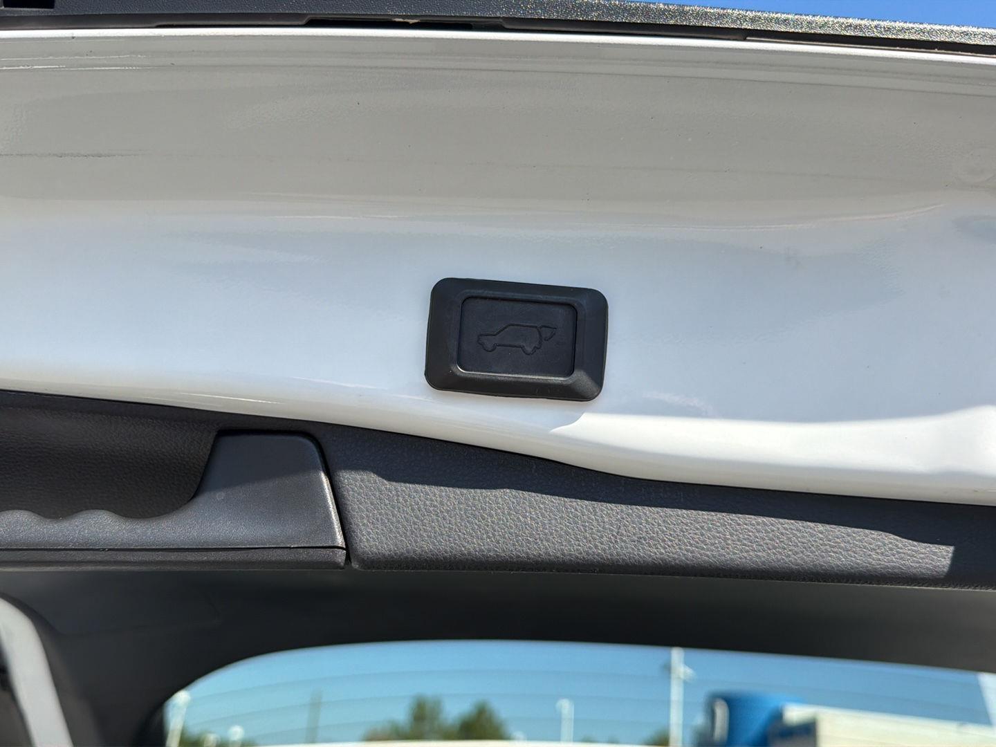 Used 2021 Toyota RAV4 SUV