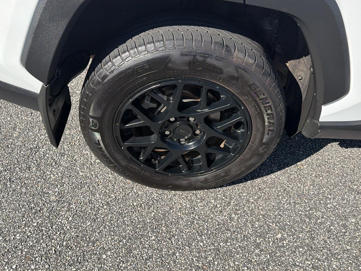 Used 2021 Toyota RAV4 SUV
