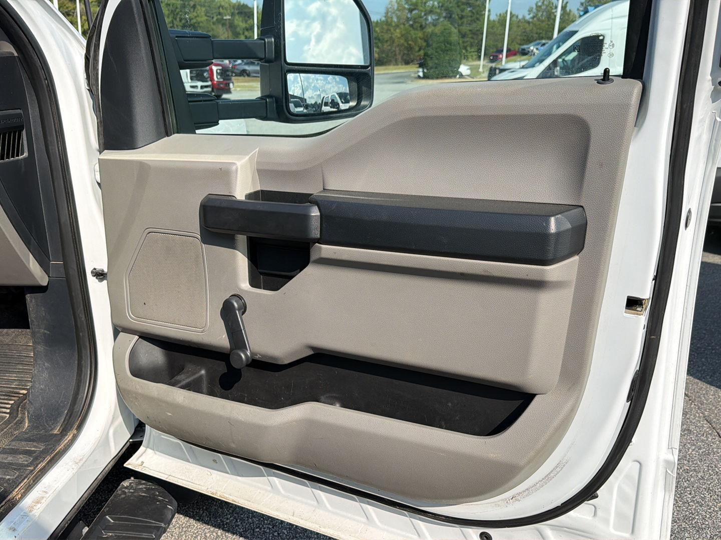 Used 2022 Ford Super Duty F-550 DRW Truck
