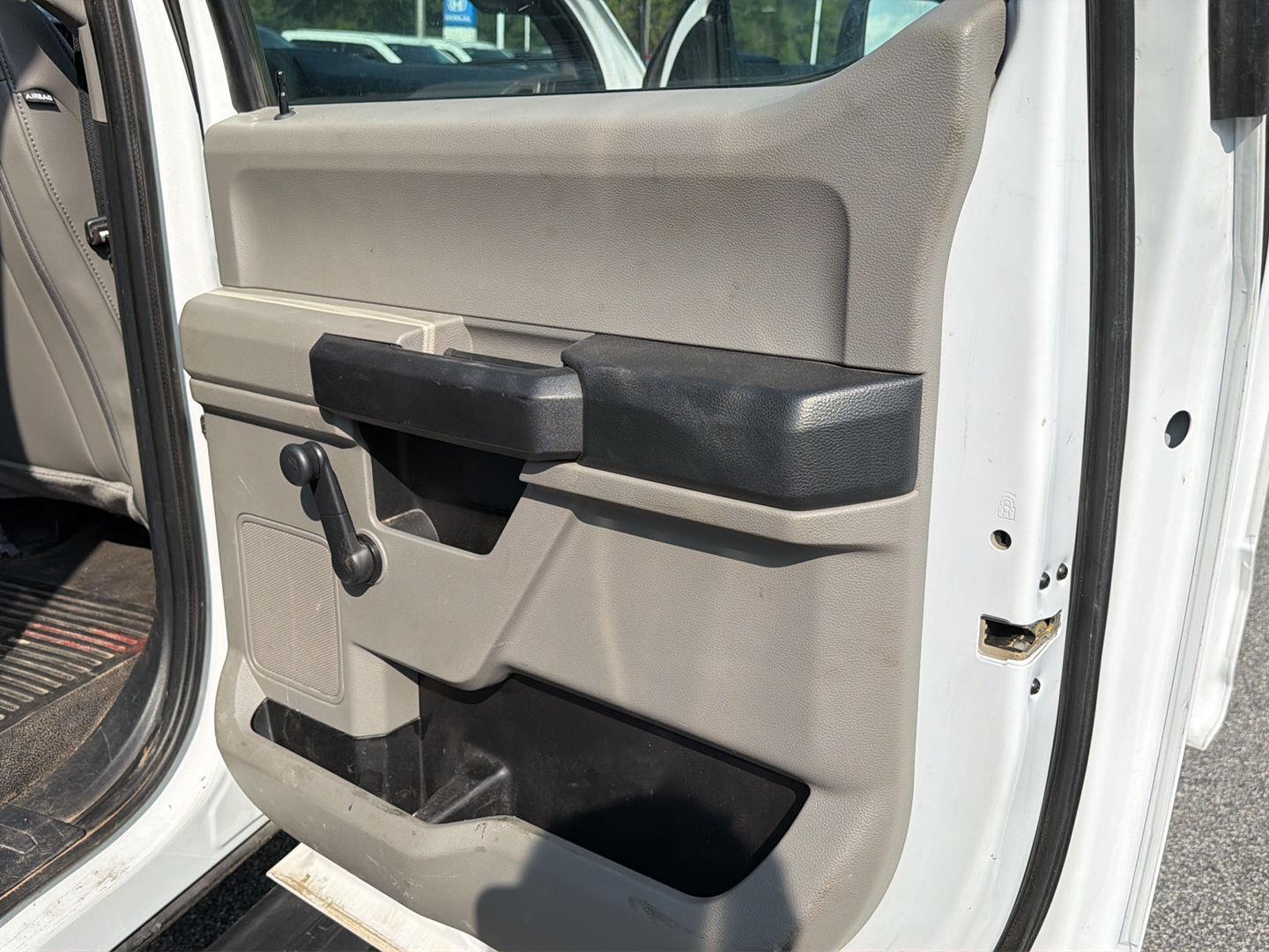 Used 2022 Ford Super Duty F-550 DRW Truck