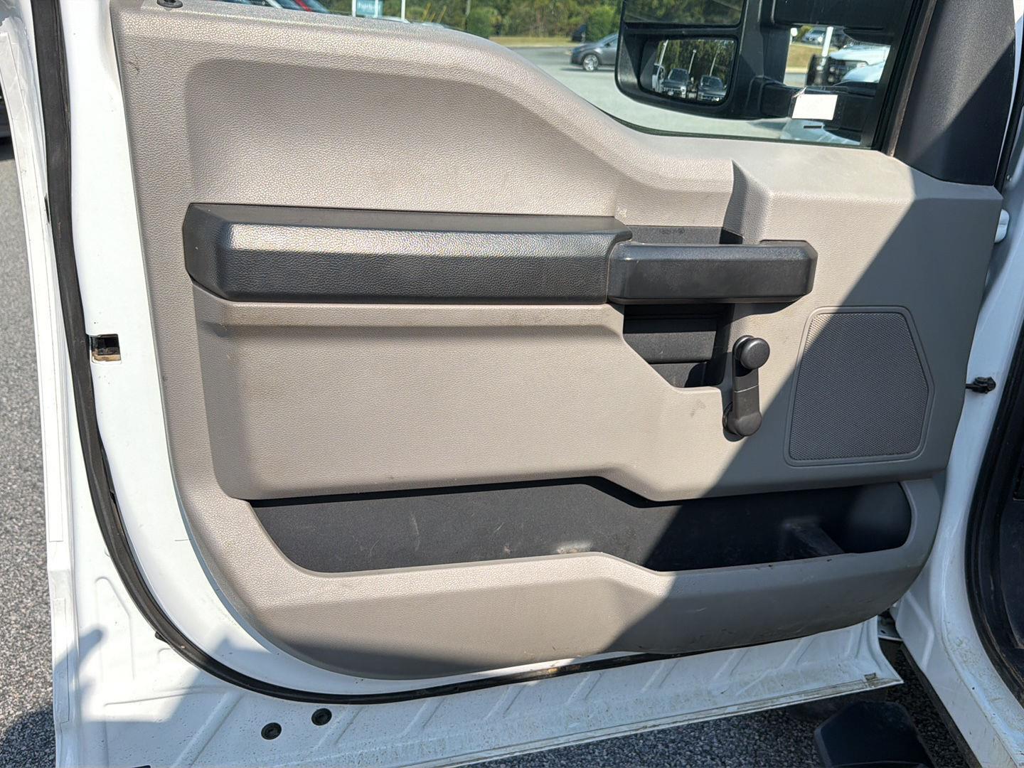 Used 2022 Ford Super Duty F-550 DRW Truck