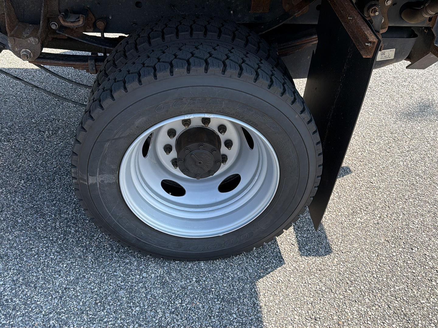 Used 2022 Ford Super Duty F-550 DRW Truck