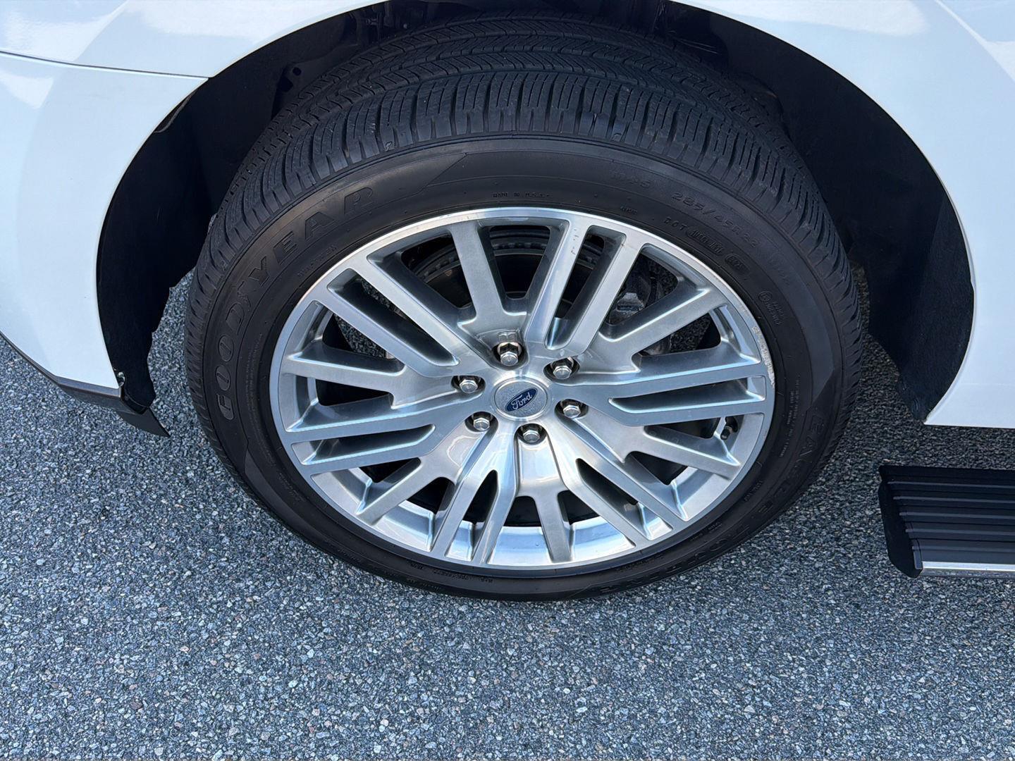 Used 2024 Ford Expedition Max SUV