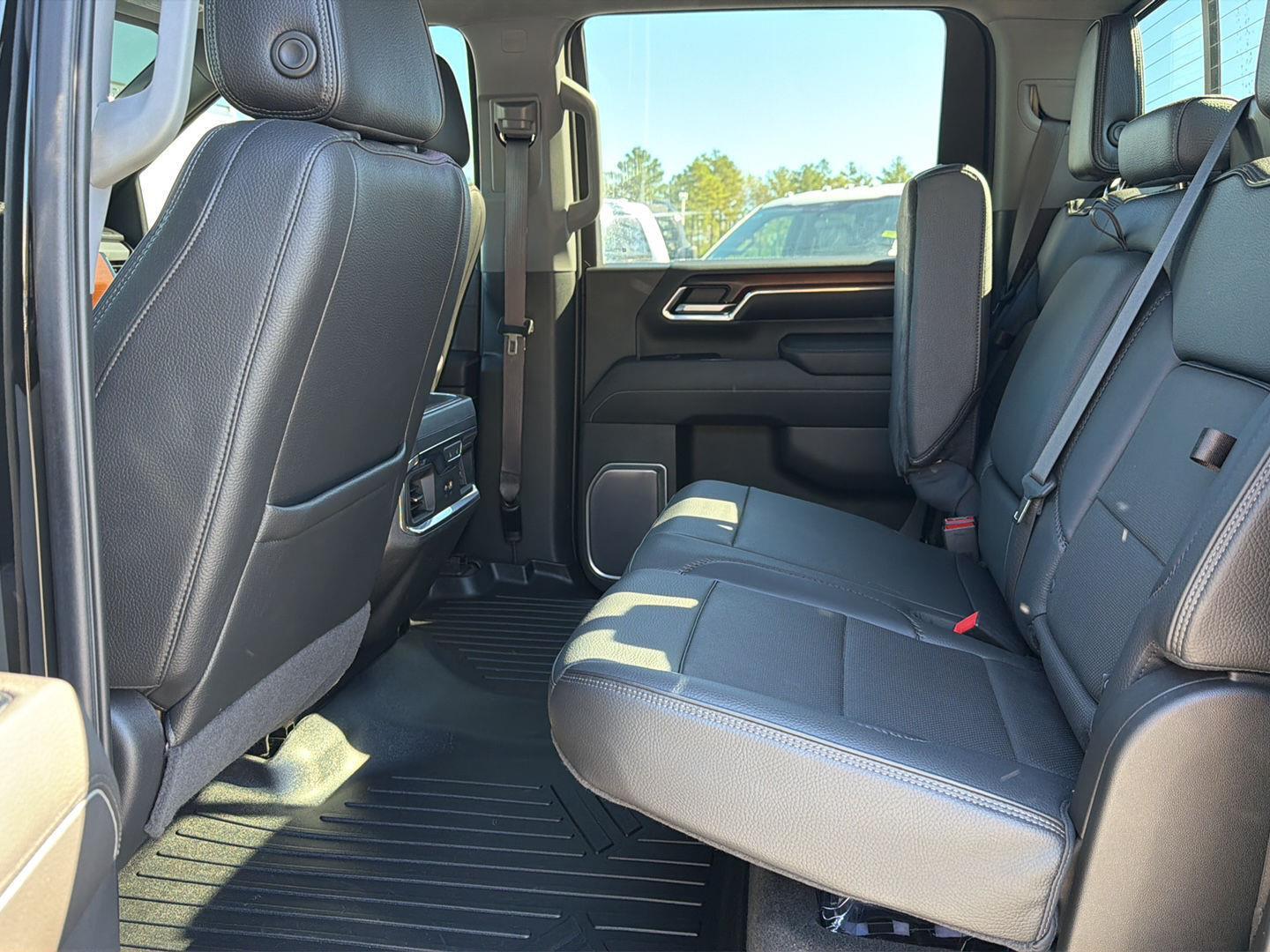 Used 2024 GMC Sierra 2500HD Truck