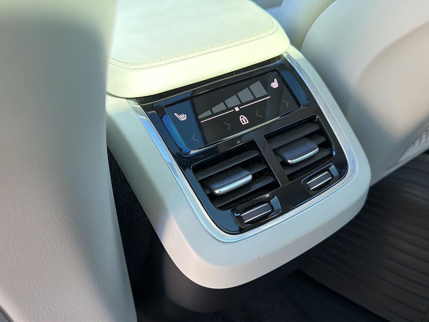 Used 2023 Volvo XC90 SUV