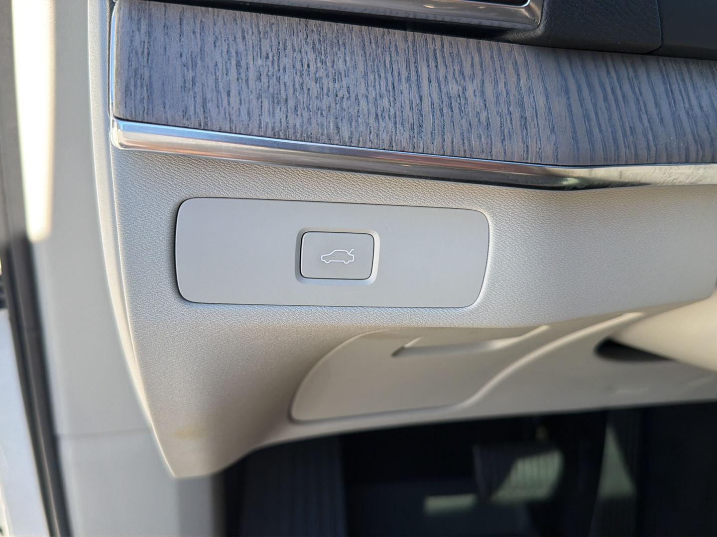 Used 2023 Volvo XC90 SUV