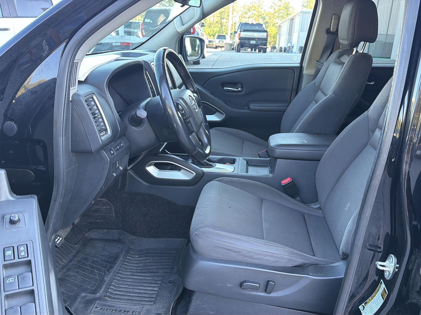 Used 2024 Nissan Frontier Truck