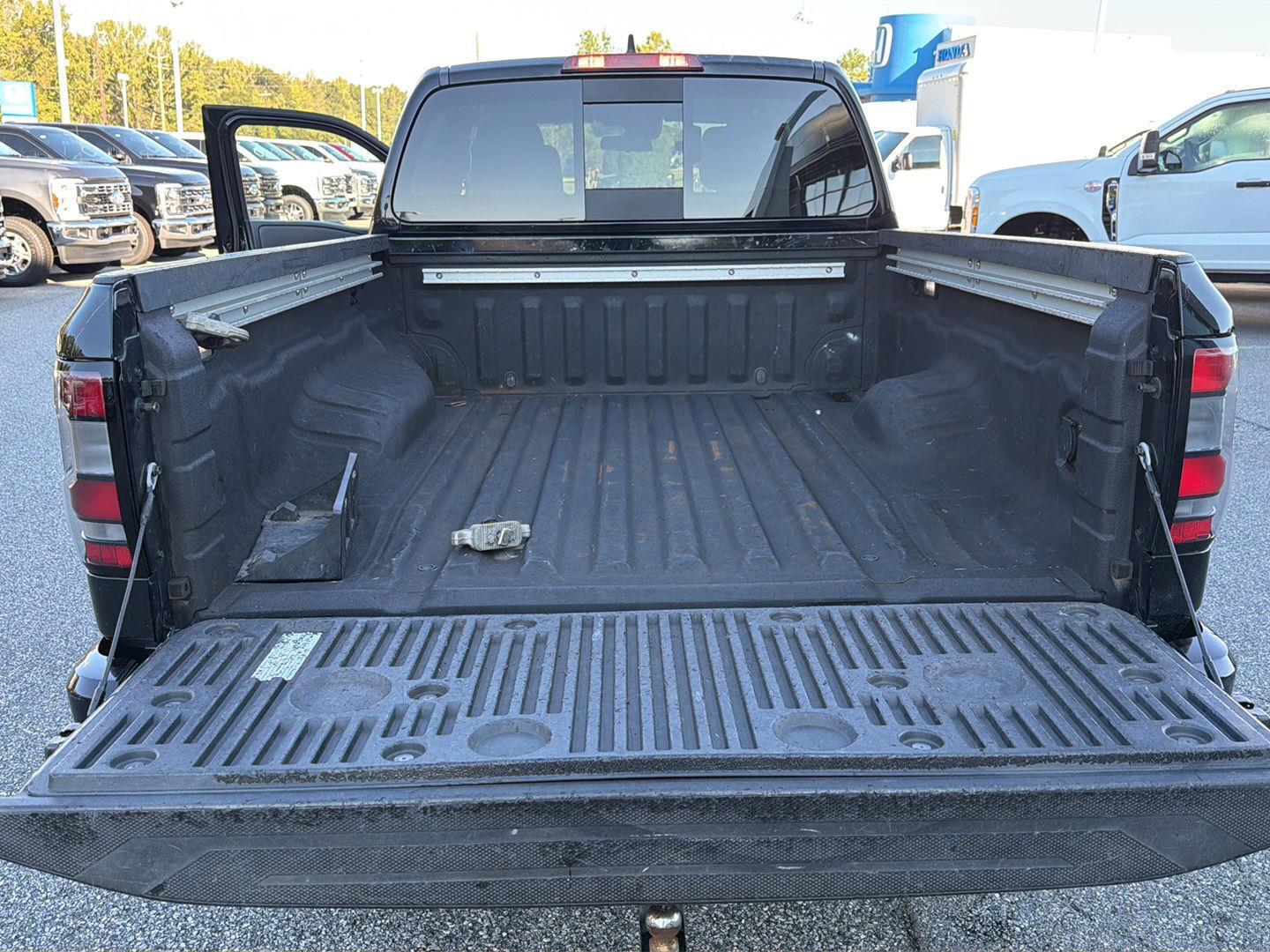 Used 2024 Nissan Frontier Truck