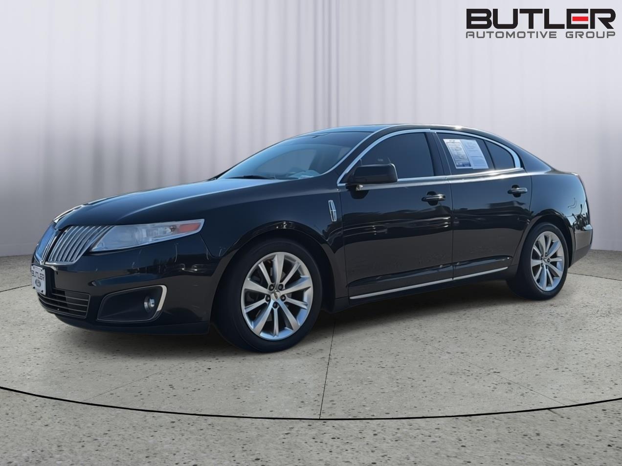  2010 Lincoln MKS Sedan Front-Wheel Drive 