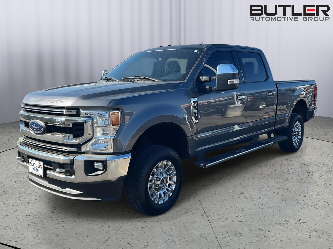 2022 Ford F-250 XLT 4x4 Crew Cab 6-3/4' Box's photo