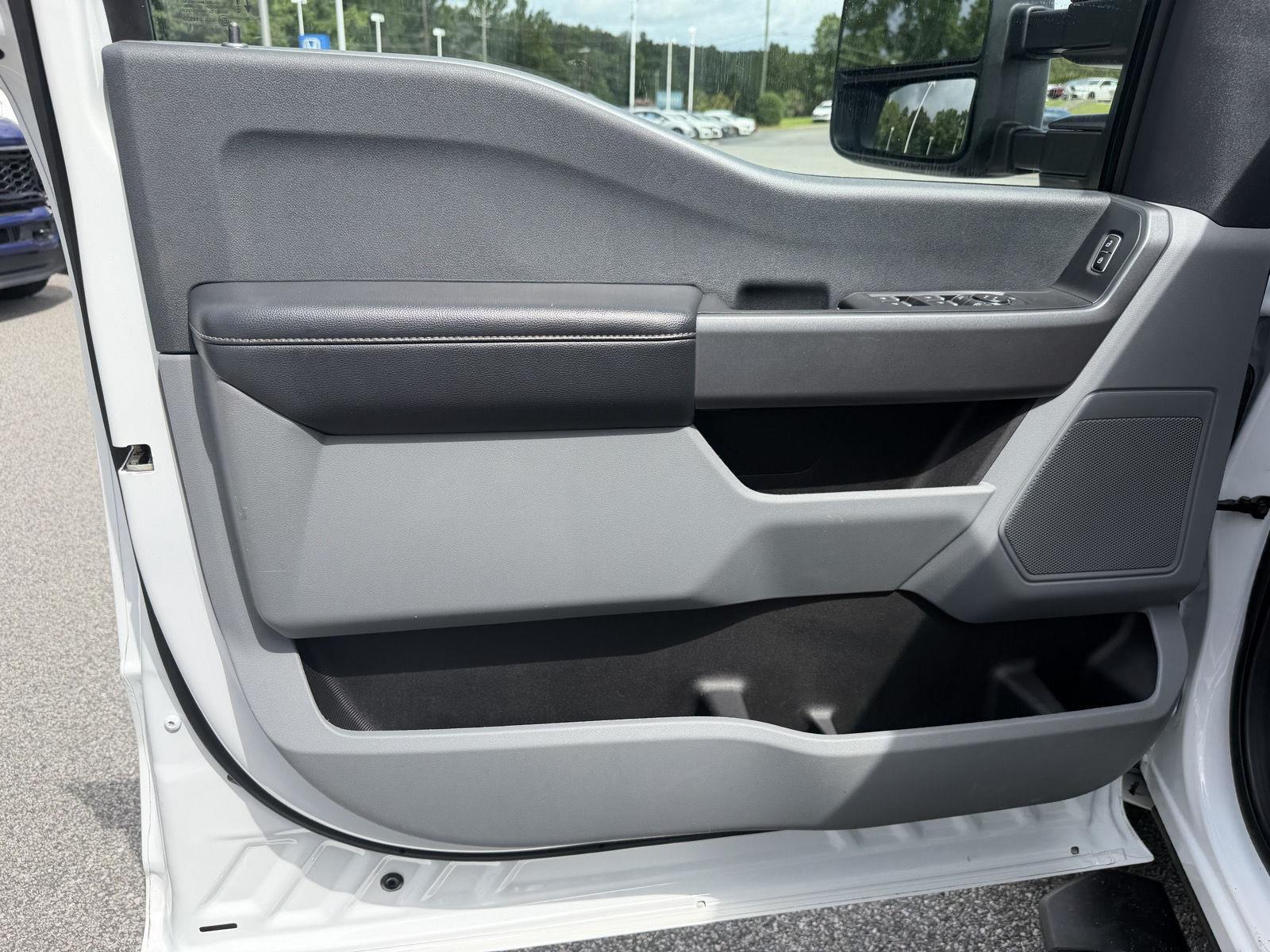 Used 2025 Ford Super Duty F-250 Truck