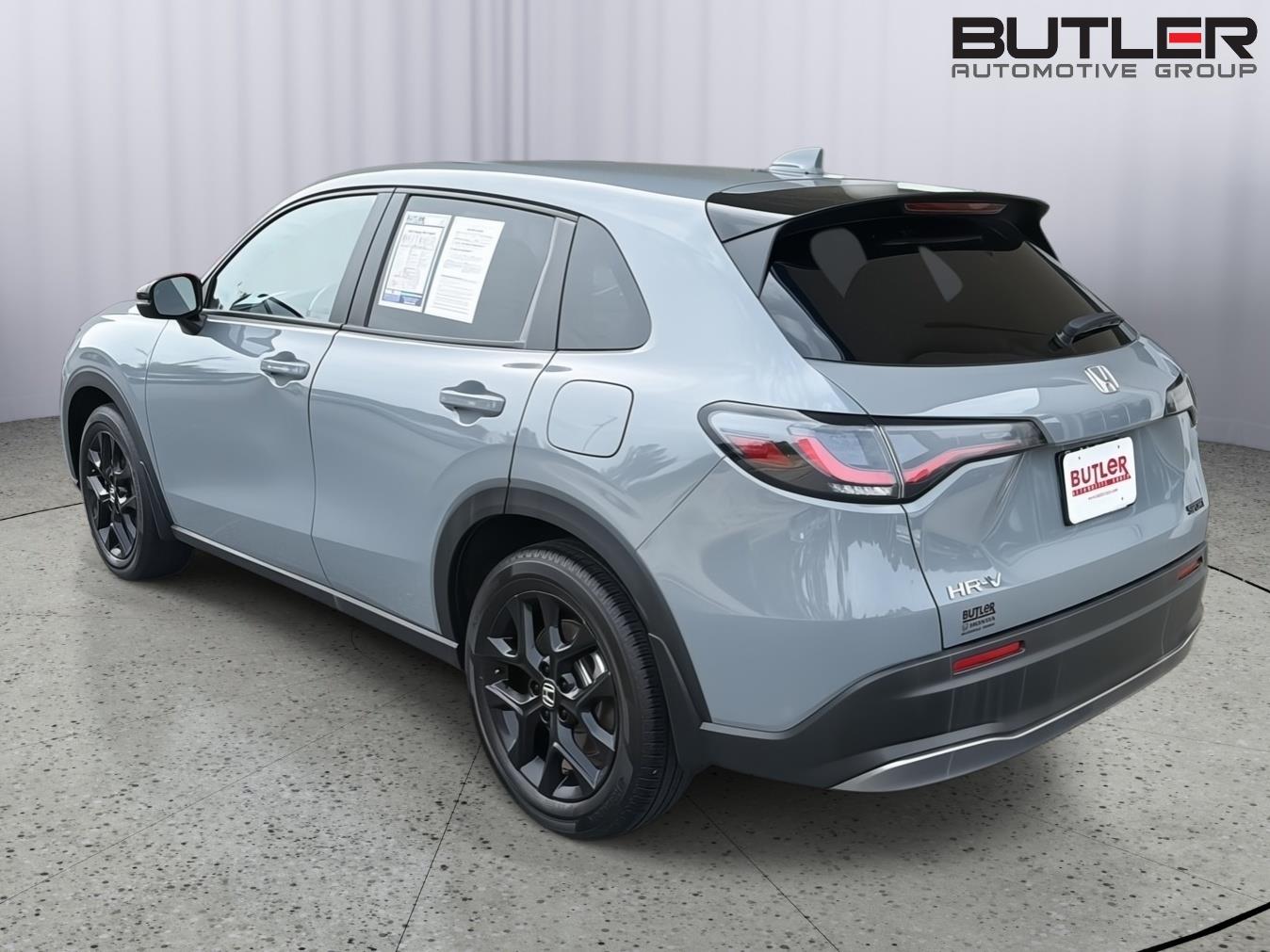 Used 2025 Honda HR-V SUV