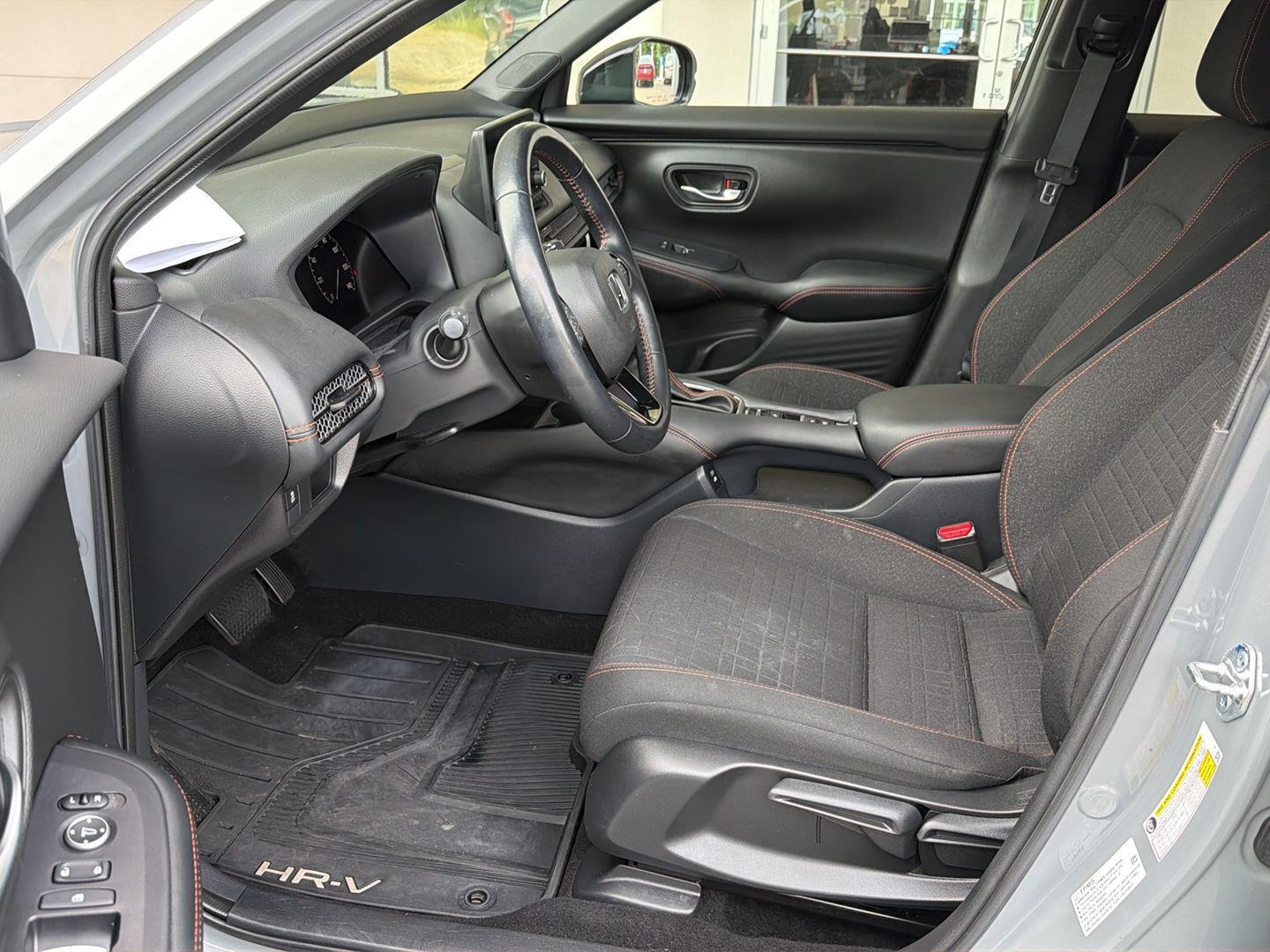 Used 2025 Honda HR-V SUV