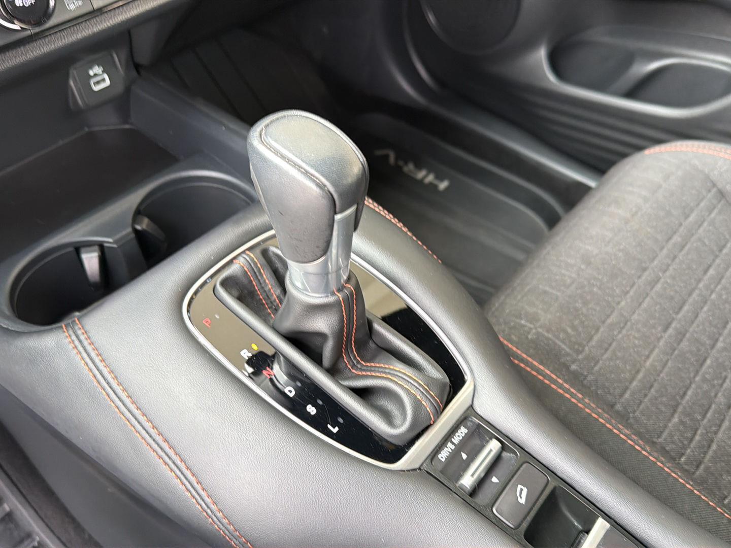 Used 2025 Honda HR-V SUV