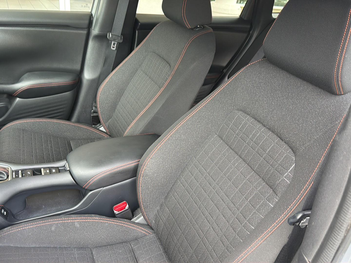 Used 2025 Honda HR-V SUV