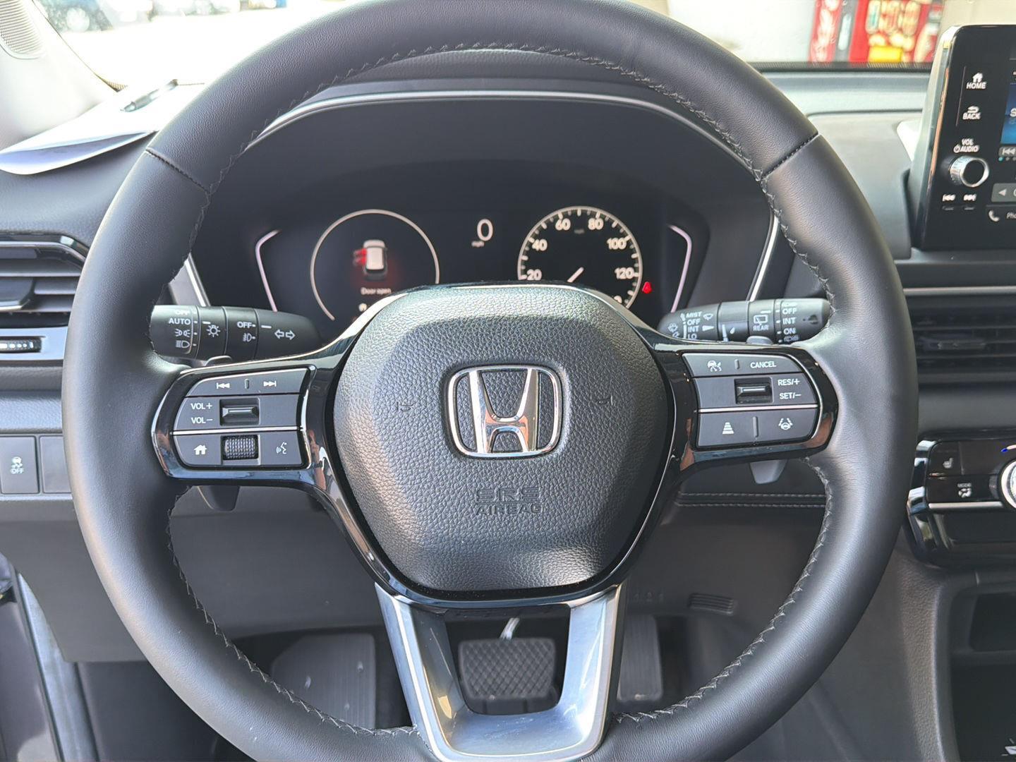 Used 2025 Honda Pilot SUV
