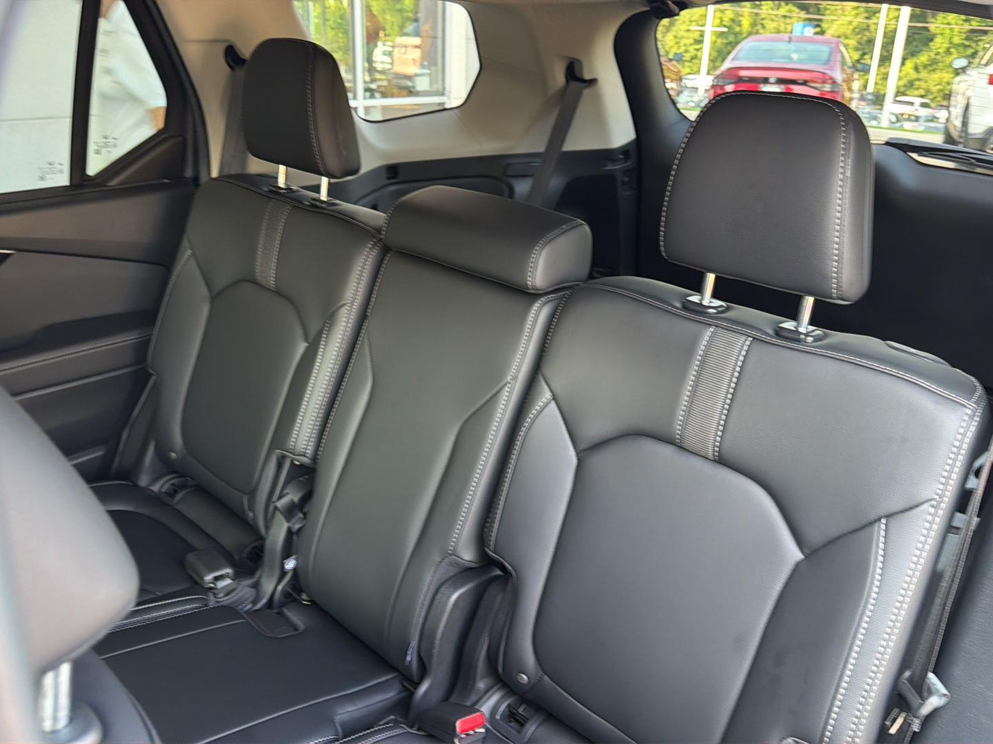 Used 2025 Honda Pilot SUV