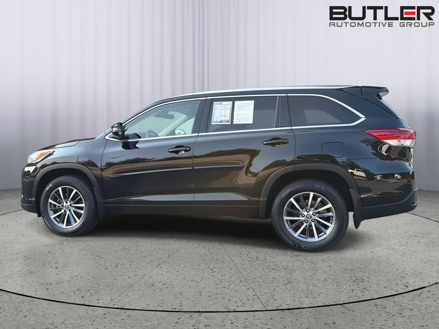 Used 2017 Toyota Highlander SUV