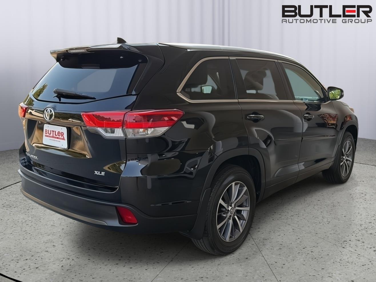 Used 2017 Toyota Highlander SUV