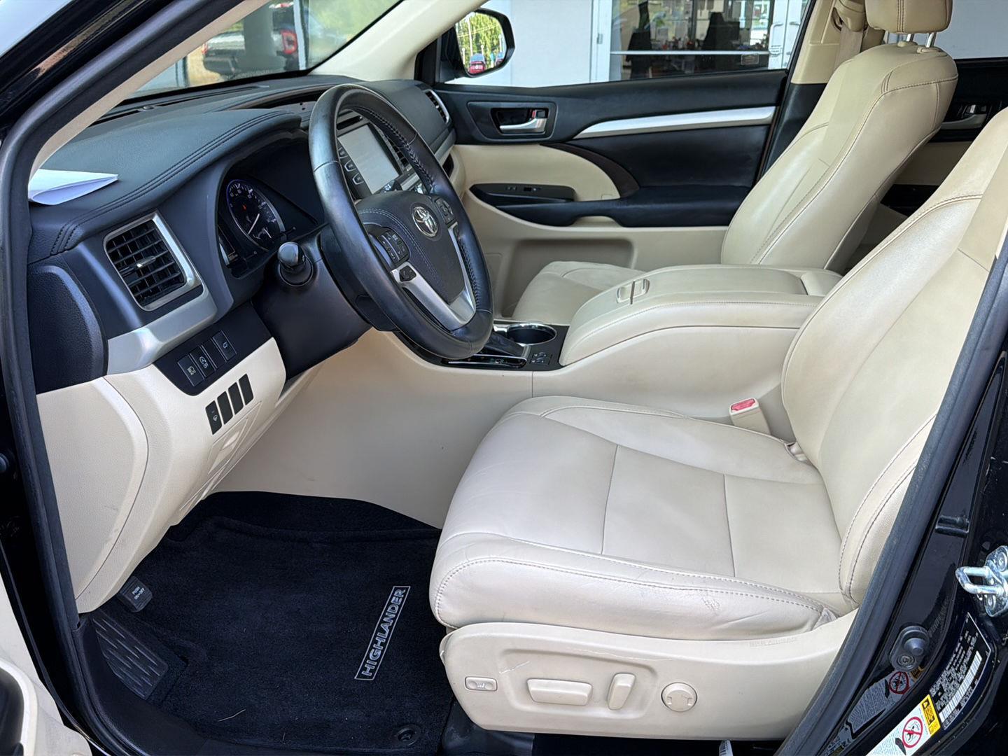 Used 2017 Toyota Highlander SUV